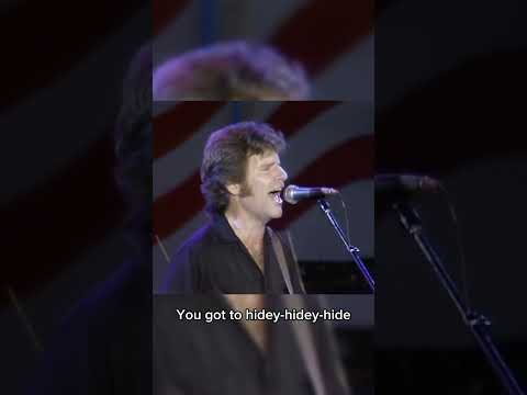 "The Old Man Down the Road" live in 1985 at Farm Aid! #JohnFogerty #CCR