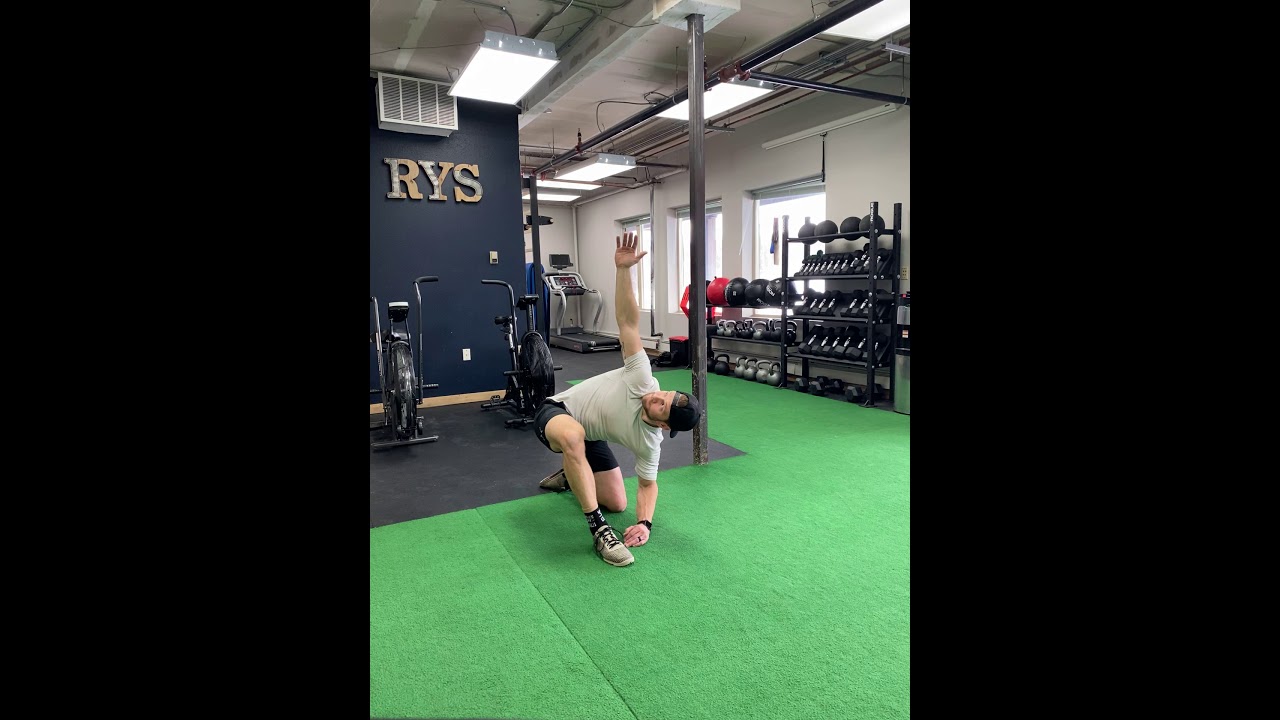 Half Kneeling Windmill - YouTube