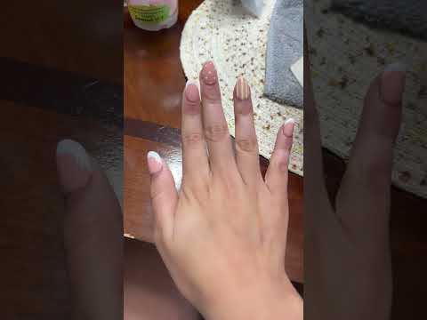 Just got new nails I’m SOO happy