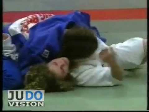 JUDO 1992 Dutch Championships: Jessica Gal (NED) - Joyce Van Buren-Edens (NED)