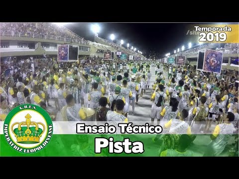 Imperatriz 2019 - Bateria no ensaio técnico (Pista) - Apoteose ao vivo - #ET19