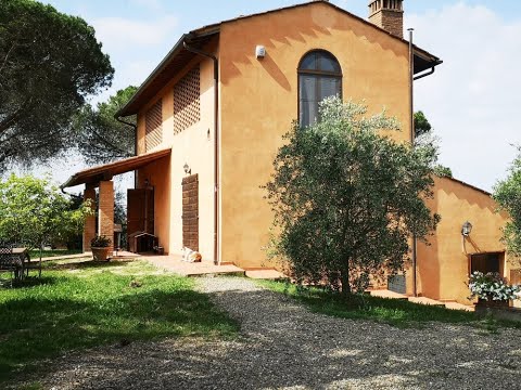 Fienile con viste e giardino in vendita, Former barn with views and garden for sale, Montespertoli