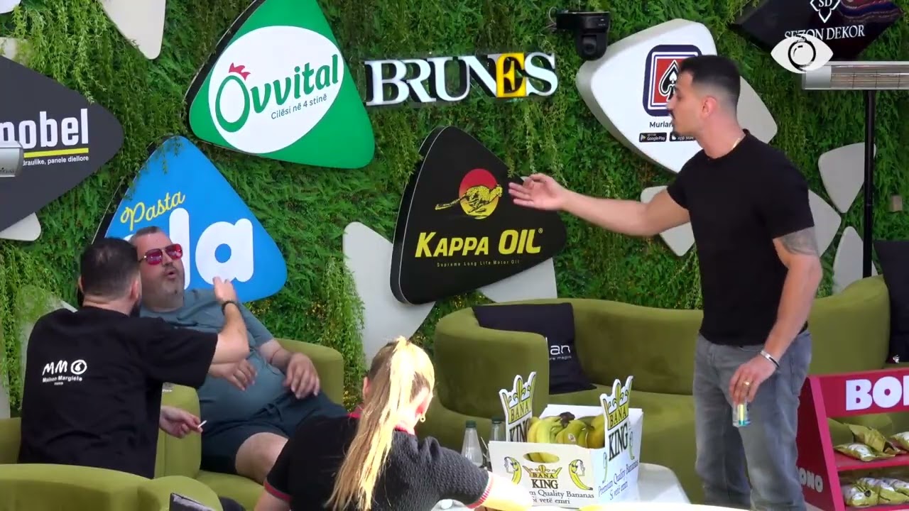 Ti nuk je burrë/ Debat mes Rogertit dhe Mateos