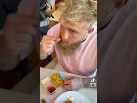 Jake Paul tries Lunchly #lunchly #mrbeast #ksi #loganpaul #jakepaul