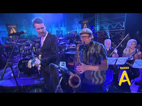 Sálin hans Jóns míns - Gefðu mér bros (þú um það) (Stúdíó A)