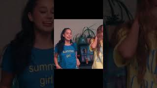 Léna, Jain, Eva et Adèle dévoilent leur hit de l’été !!! thumbnail