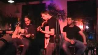 Cruiscin Lan - Moig Cross