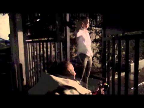 Invalidi v okovih korupcije - YouTube