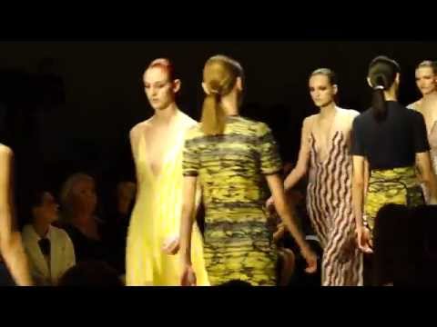 Guy Laroche SS2015 Paris Fashion Week Show