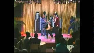Wayans Bros(Marlon, Shawn and Pops sing BANG! BANG! BANG!)
