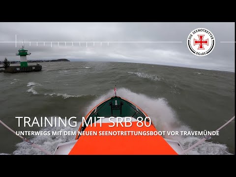 Seenotrettungsboot SRB 80 unterwegs vor Travemünde