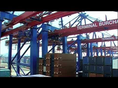 Die Christophe Colomb - ein Containerriese in Hamburg