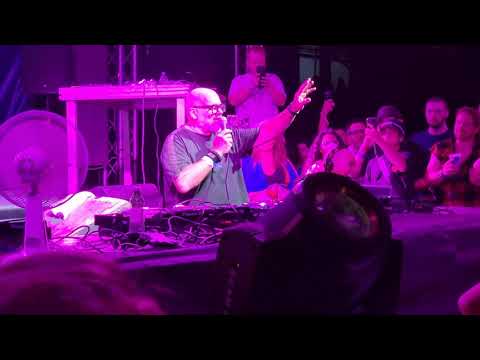 SIMON DUNMORE + SAM DIVINE