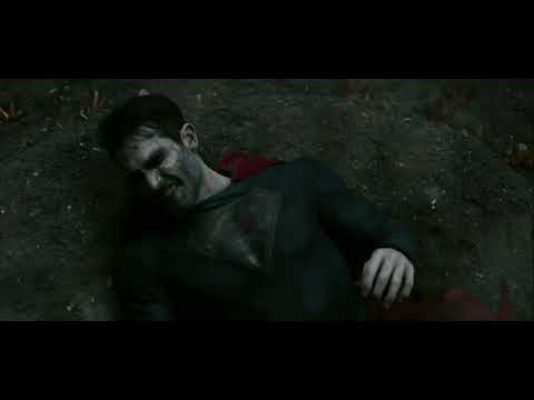 Superman Fights Bizzaro in Superman and Lois S2 Ep5