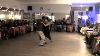 Victoria VIEYRA & Jean-Sébastien RAMPAZZI / La PITUCA Montpellier (1/2) Tango / (16 12 2011)