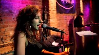 Clara Lofaro, StretcredMusic, 'Hurricane'