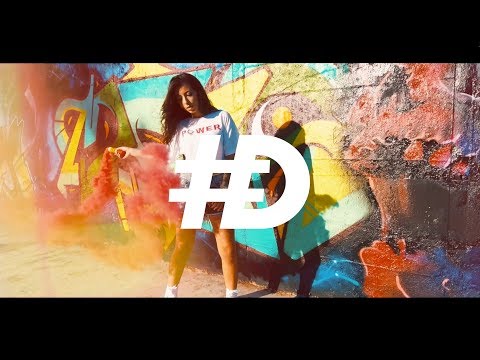 Giolì & Assia - Paradise To Share (Lyric video) - Handpan