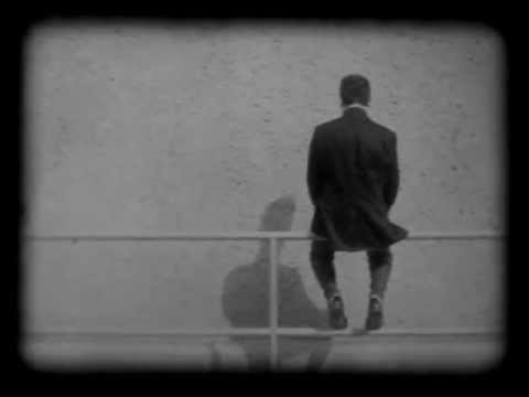 Video thumbnail for Motek, At Etzli Barosh - מותק, את אצלי בראש