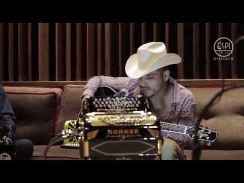 Espinoza Paz - A Veces (Live)