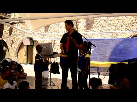 Tom Presti-Magic Show @ Rifort Curacao flag day 2011(HD)