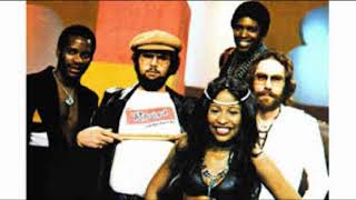 At Midnight(My Love Will Lift You Up - Rufus Featuring Chaka Khan - 1977
