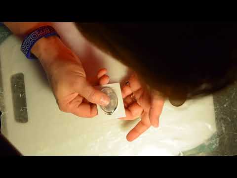 How To Make A Cabochon Pendant with No Air Bubbles