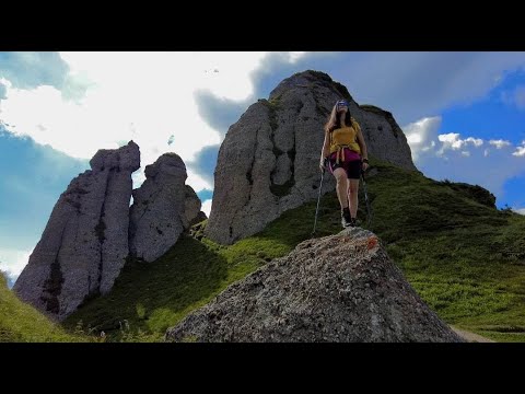 Trupa CALEnDAR & T. Beleaua - Ea mi-a dat bocancii