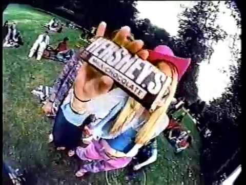 Hershey's Put A Smile On Your Face 2000s Commercial (2001)