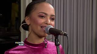 Paxton Performs “Angifuni”