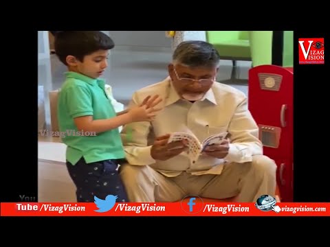 Vizag People Clapping on Janata Curfew Vzagvision