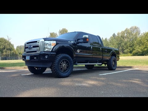 2015 Ford F-350 Platinum 4 inch lift!