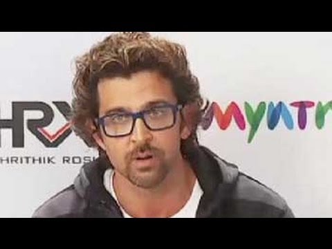 download lagu mp3 mp4 Hrithik Sussanne Separation, download lagu Hrithik Sussanne Separation gratis, unduh video klip Hrithik Sussanne Separation