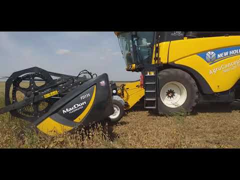New Holland CR 9.90 +Mcdon flexdraper fd135