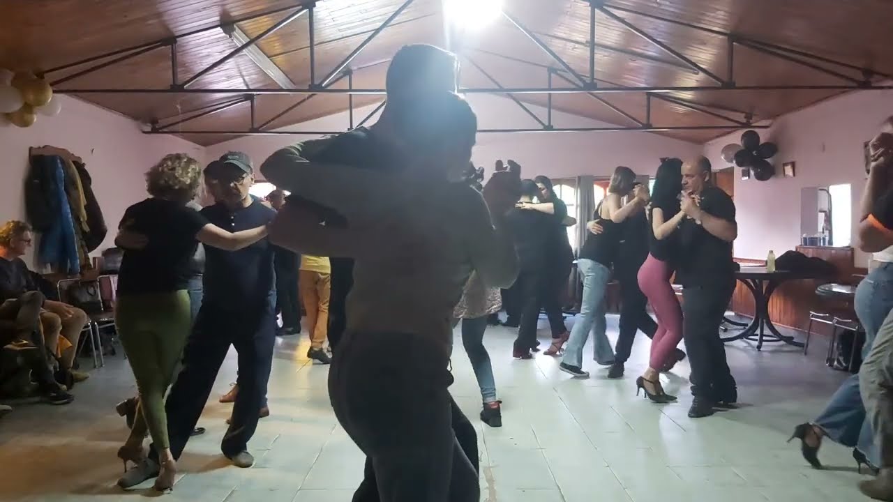 03/11/24 "Algo contigo" La Romántica Milonguera 🎵TDJ Aldo Orrego Mate Milonguero  en Ushuaia