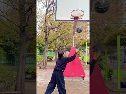 バスケ女子がするゴール下のルーティーン🏀#shorts #basketball