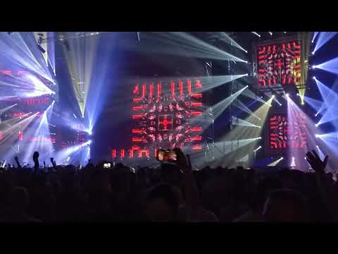 Partyraiser vs. Dr. Peacock: Operation Core(8)