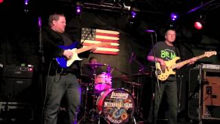 ''REASON I'M GONE'' - WALTER TROUT BAND, feat. DANNY BRYANT