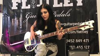 Video thumbnail for Flattley Guitar Pedals Bass Chief - Bass overdrive pedal by Flattley Guitar Pedals