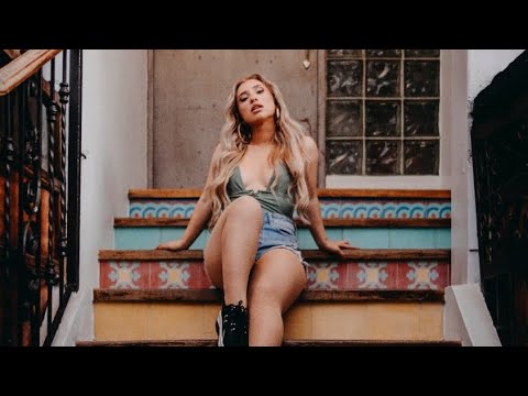 Camila Mancipe - Sagitario (Official Video)