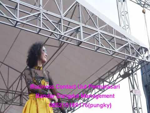 edan turun -uut permatasari