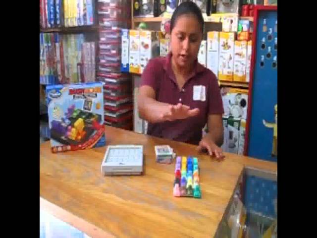 Vídeo relacionado con ThinkFun - Rush Hour | Juguetes Niños 8 Años o Más | Juego Mesa con 40 Desafíos | Juego de Mesa 8 Años Lógica | Rompecabezas Niños | Regalo Navidad