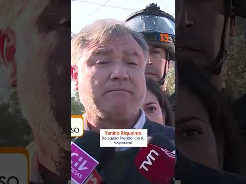 Incendio en medio de desalojo de megatoma en San Antonio