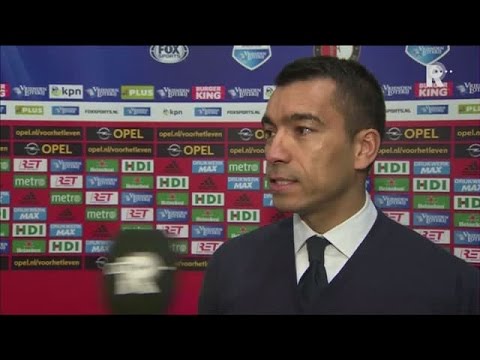 Giovanni van Bronckhorst na afloop van Feyenoord - Roda JC