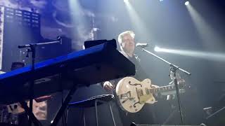 MIGUEL MATEOS -LLAMAME Y AMAME AHORA