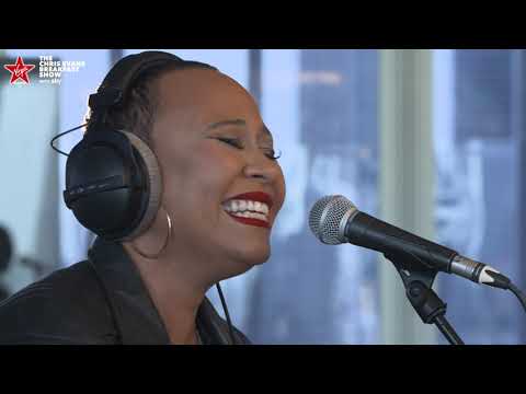 Emeli Sandé - Heaven (Live on The Chris Evans Breakfast Show with Sky)