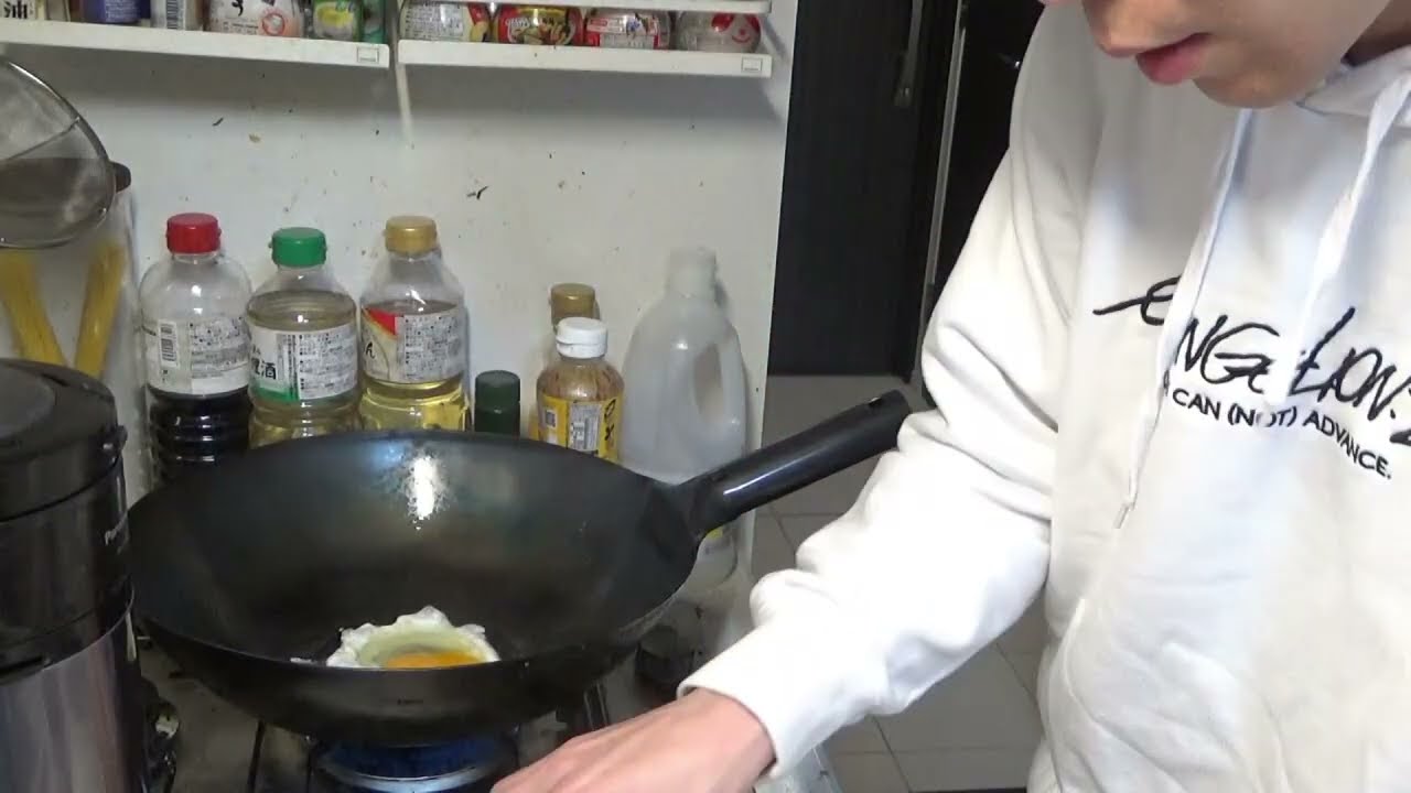 顔出しチャーハン