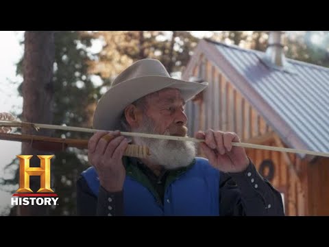 Mountain Men: Tom Crafts an Ancient Hunting Weapon (Season 9) | History