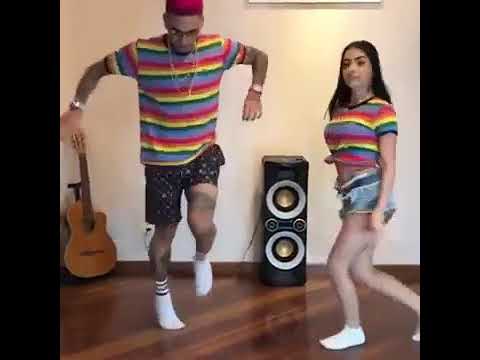 Dynho Alves e Mc Mirella (dançando)