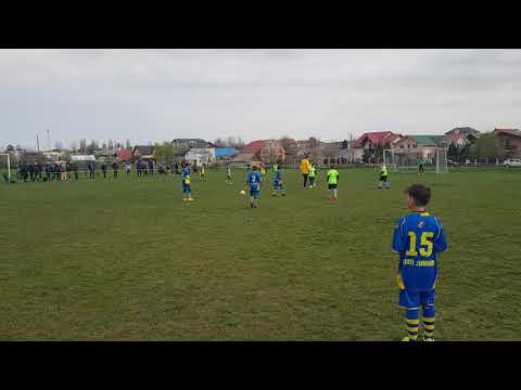 2021-04-25 Didi Junior 2011 galben - Atletico Bacau verde 1-0 (Iasi Junior's Cup, sferturi)
