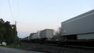 preview picture of video '5805) NS 1057 Leads The NS 229 at Ashburn, Georgia on Saturday April 12th, 2014'
